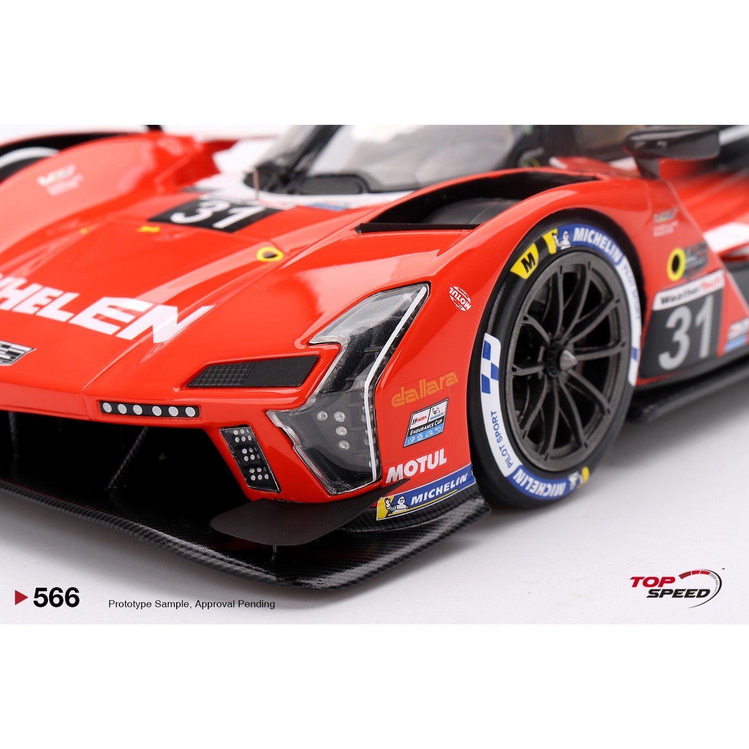 1/18 Cadillac V-Series.R #31 Whelen Cadillac Racing 2024 Rolex 24