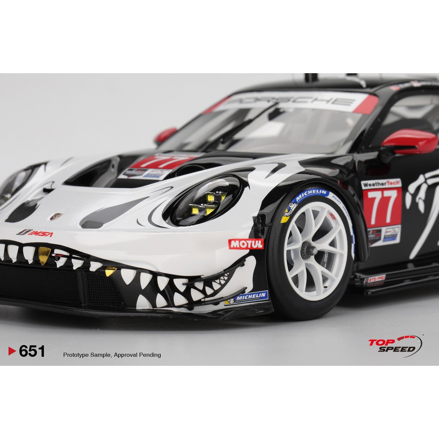 PRE-ORDER 1/18 Porsche 911 GT3 R #77 AO Racing 2025 Petit Le