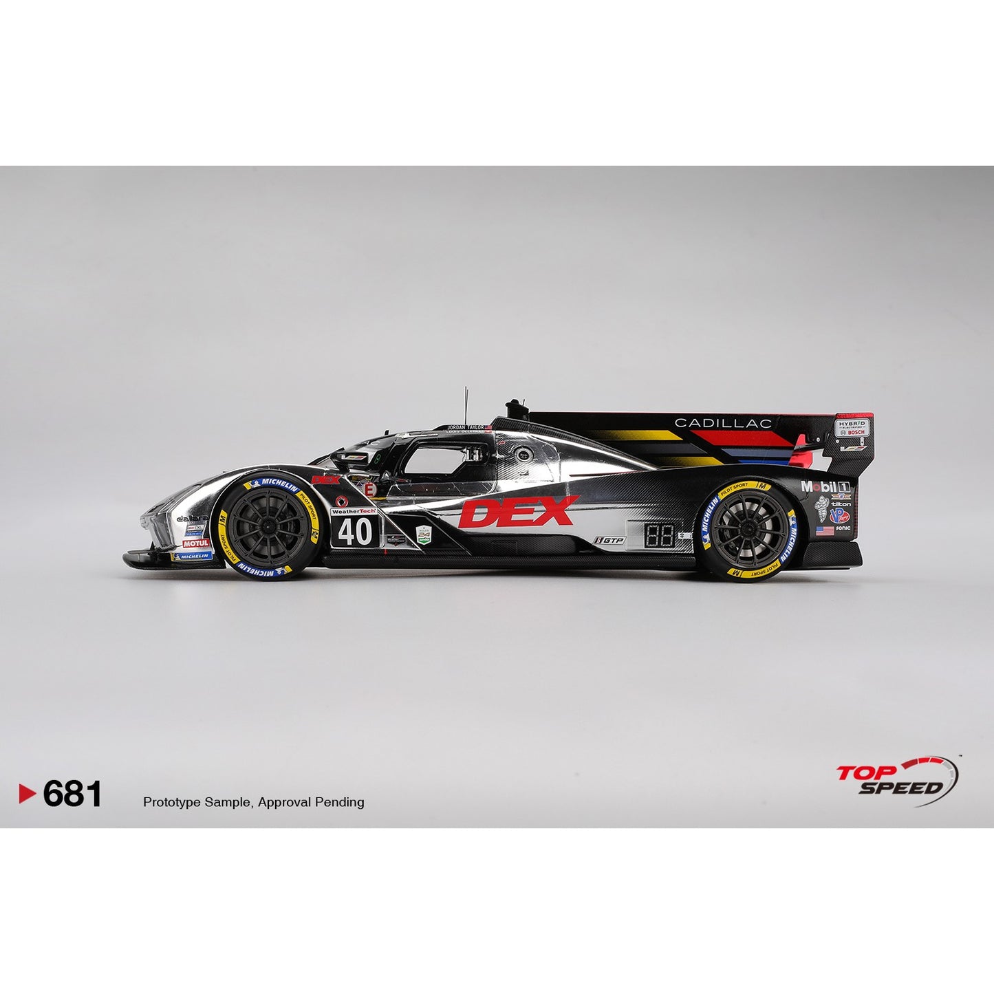 PRE-ORDER 1/18 Cadillac V-Series.R #40 2025 Daytona