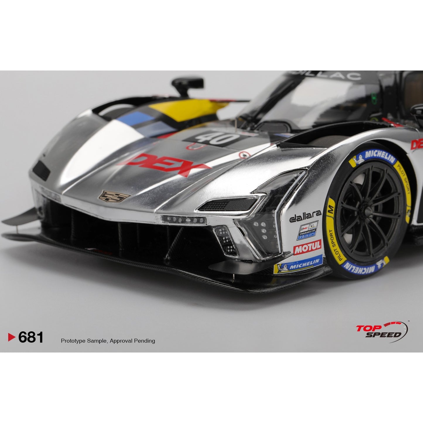 PRE-ORDER 1/18 Cadillac V-Series.R #40 2025 Daytona