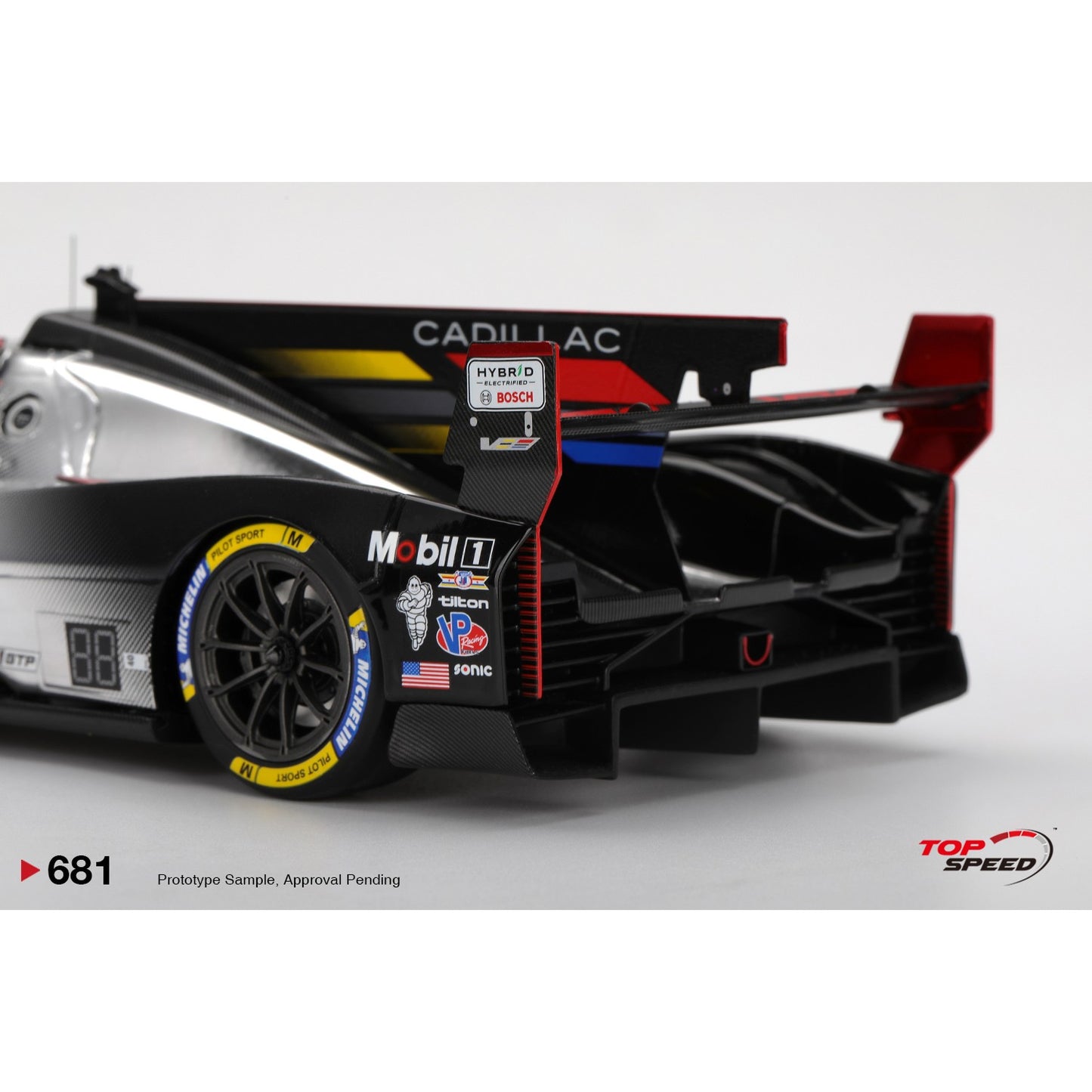 PRE-ORDER 1/18 Cadillac V-Series.R #40 2025 Daytona
