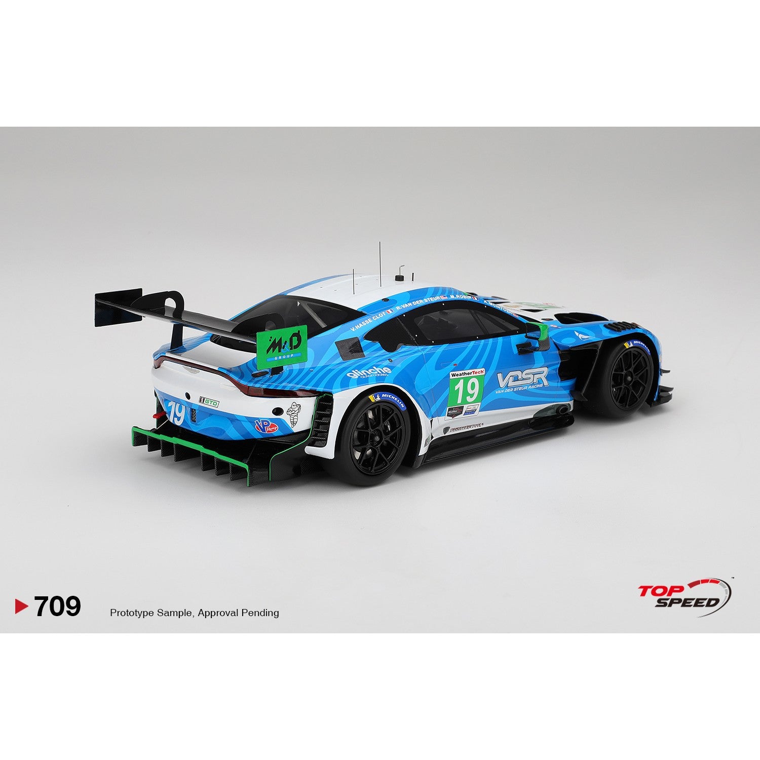 PRE-ORDER 1/18 Aston Martin Vantage GT3 Evo #19 2025 Daytona