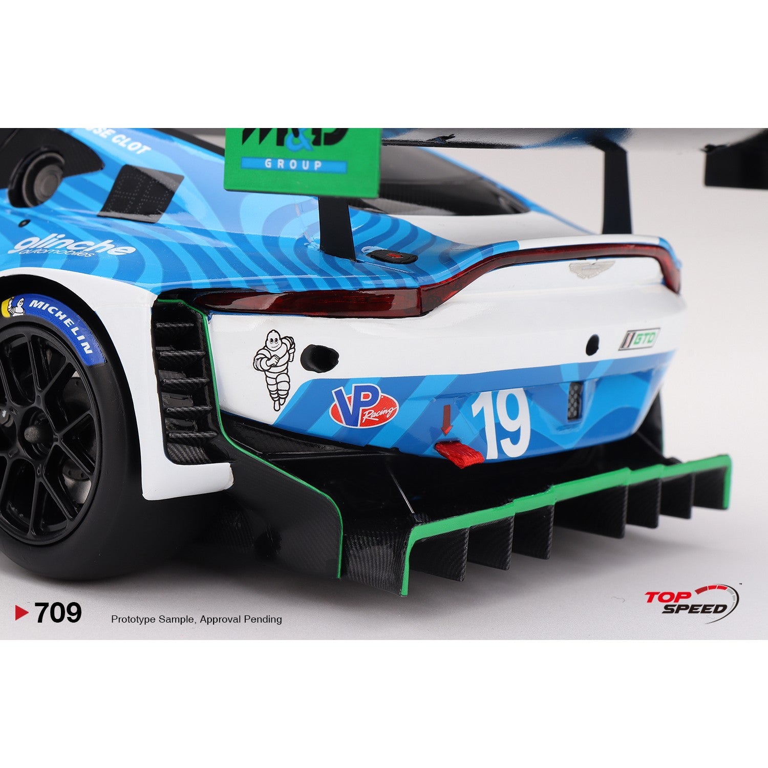 PRE-ORDER 1/18 Aston Martin Vantage GT3 Evo #19 2025 Daytona